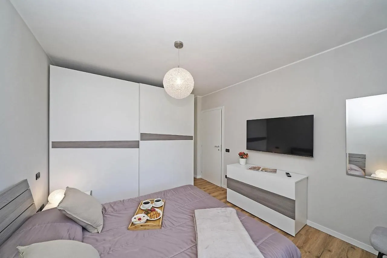 Apartment Casa Monte Cicogna Pt-1 By Wonderful Italy Moniga del Garda